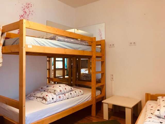 Хостелы Pogo Hostel Вильнюс-29